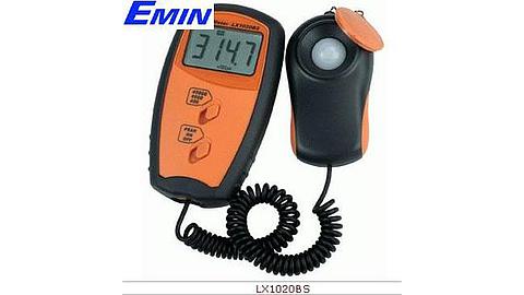 Đánh giá chuyên sâu máy đo cường độ ánh sáng M&MPRO LMLX1020BS